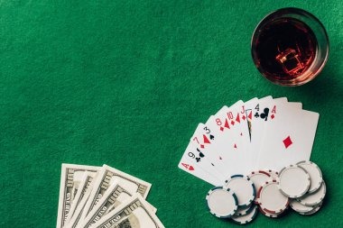 agen toto mobile app interface showing sportsbook and live-dealer options